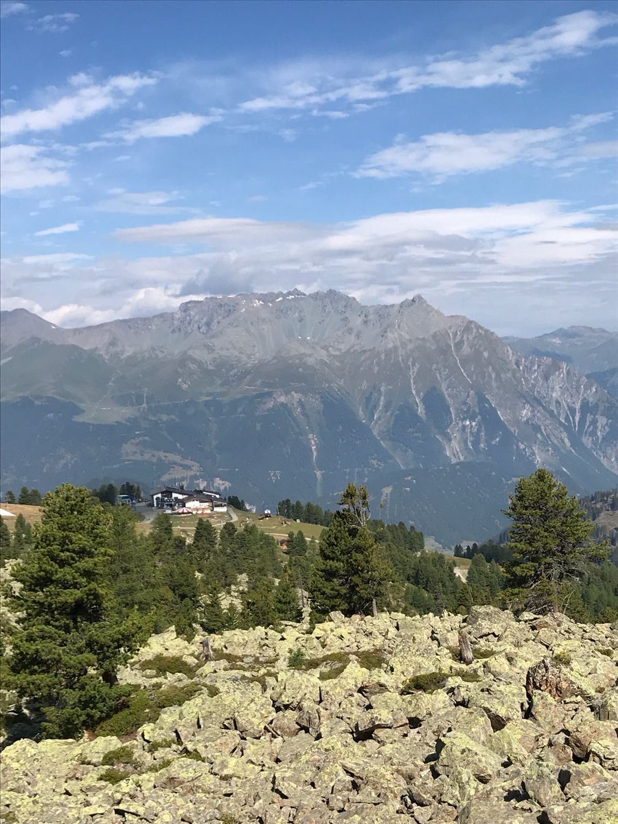 Die perfekte WanderZEIT in <a href="/tirol/">tirol</a> #Herbst #Nauders #Wandern #happy #beautiful #travel #nature - buff.ly/2vwp2NU