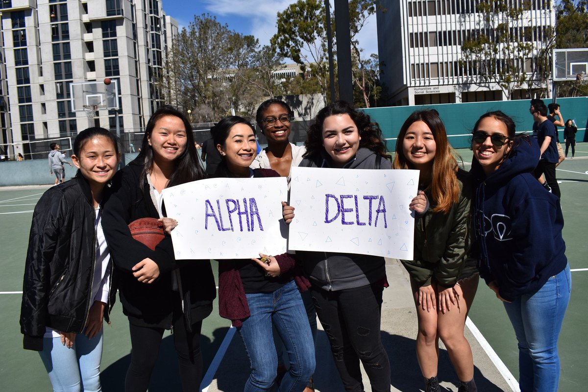APOSDSU's tweet photo. Let's #ThrowbackThursday to our Interchapter Basketball Tournament with UCSD's Rho Pi chapter! ๐ #tbt #icbros #aposdsu https://t.co/VNNeZRa9RF