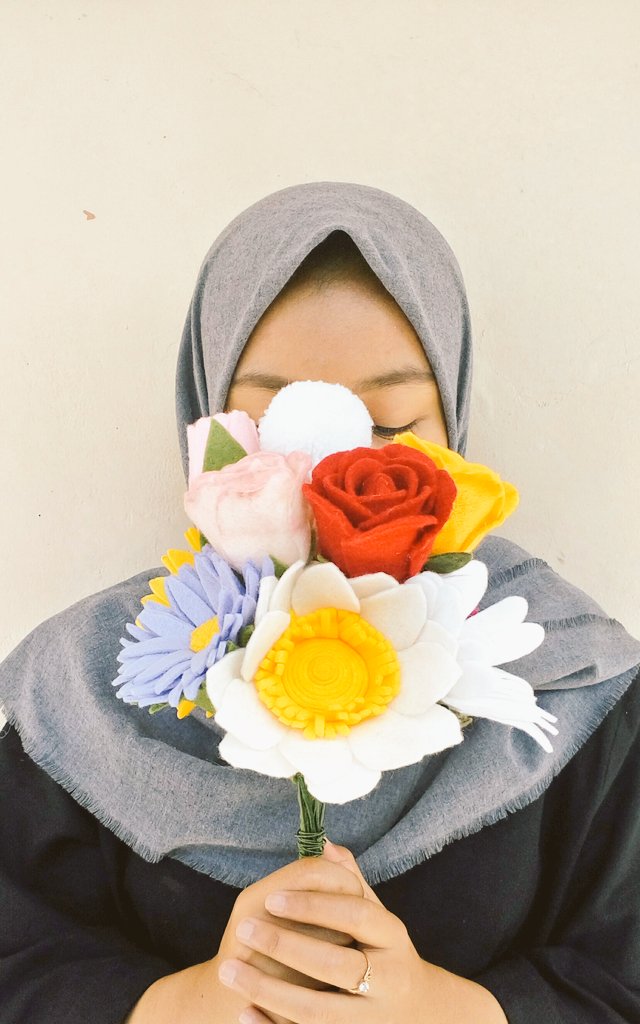 Hello 🌻 tweet media