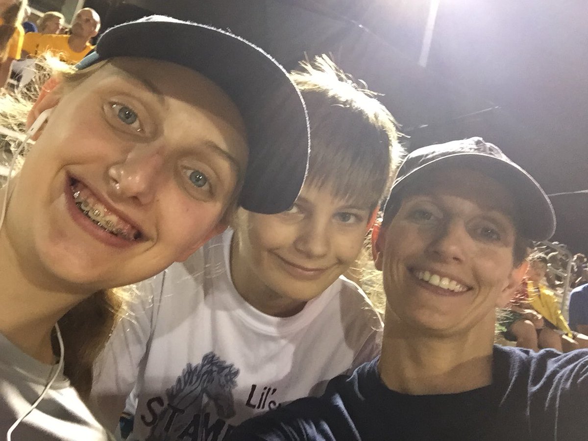 MrsVybiral's tweet image. What a great night of football with my ‘youngins’...Way to fight back Kingwood 🏈 #khsmustangs #mustangfootball #km4b