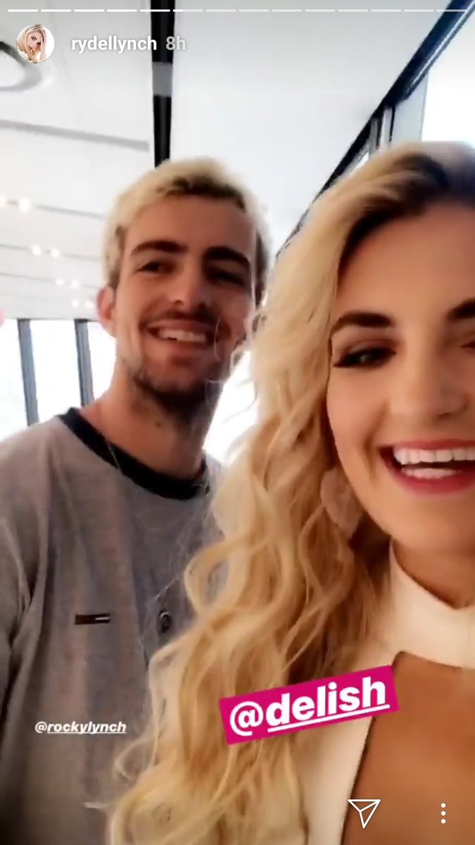 TDE_Daily's tweet photo. Rydel y Rocky están en NY! https://t.co/YAST2nL3SG