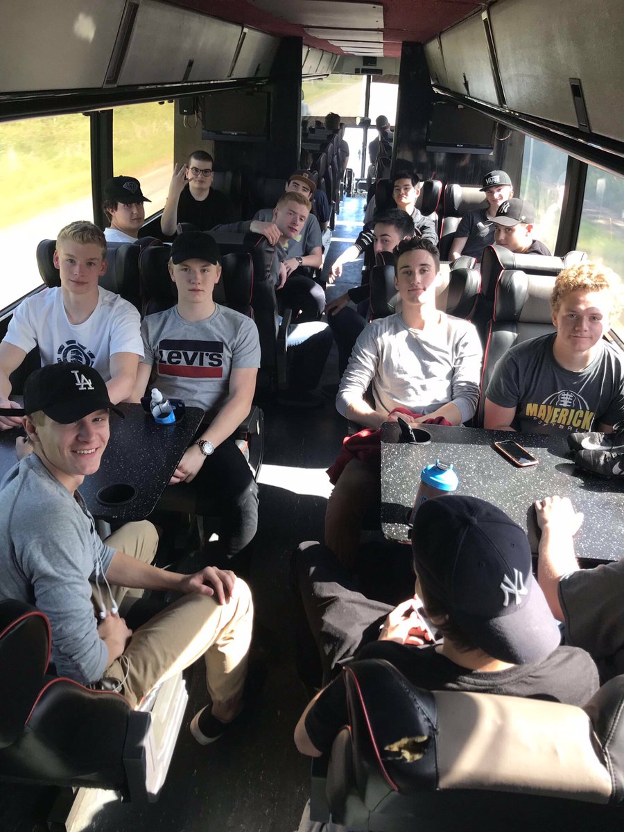CS_Mavericks's tweet photo. First game of the season for the Mavericks Football Team! 🏈 The Mavs lost 20-29 against Valleyview on Wednesday. Watch our boys take on PWA Friday the 14th Legion Field @ 8pm! https://t.co/H0NsTK4FQE