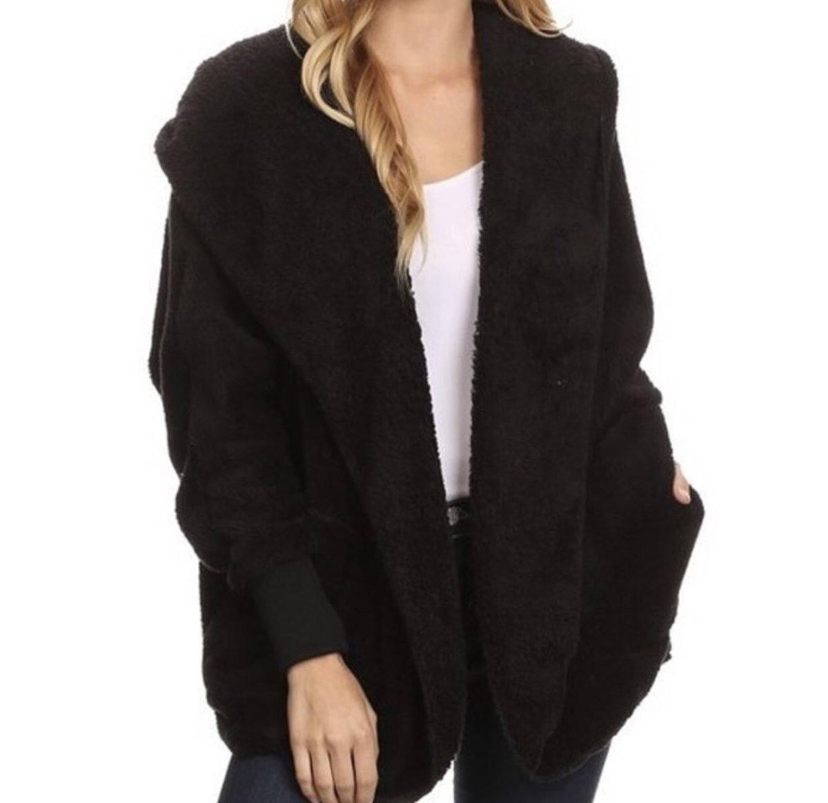 lolas_nj's tweet photo. OG 🐻 BEAR COATS 🐻 ARE BACK IN STOCK‼️49.95‼️ in sizes small, medium, & large and in colors black, olive, light tan, light grey, dusty pink, and white👍📦WE SHIP📦CALL US TO PURCHASE☎️732-972-5222☎️ or come on in🛍 #bearcoats #lolas #lolasnj #bearcoat #bearjacket #need https://t.co/riEL5An6PO
