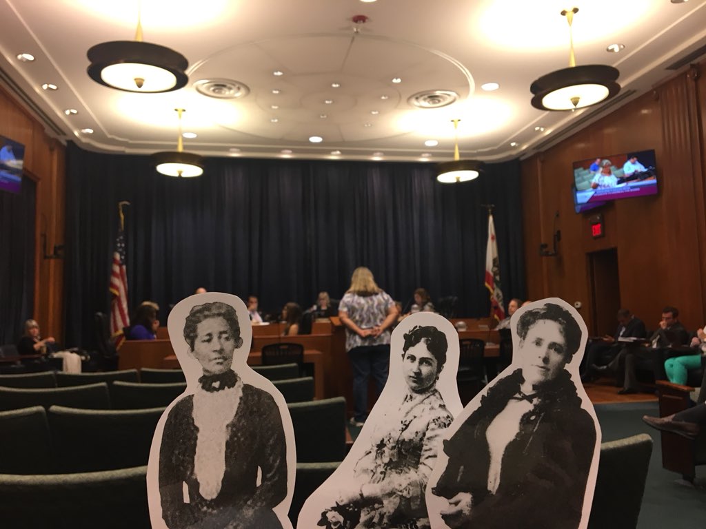 BurbCouncilPTA's tweet photo. #PTAFlatFounders joined @BurbCouncilPTA at the School Board meeting tonight to announce support of the Measure QS parcel tax initiative. #PTA4Kids #FirstDistrictPTA #PTAVotes https://t.co/boAGR51Y8F