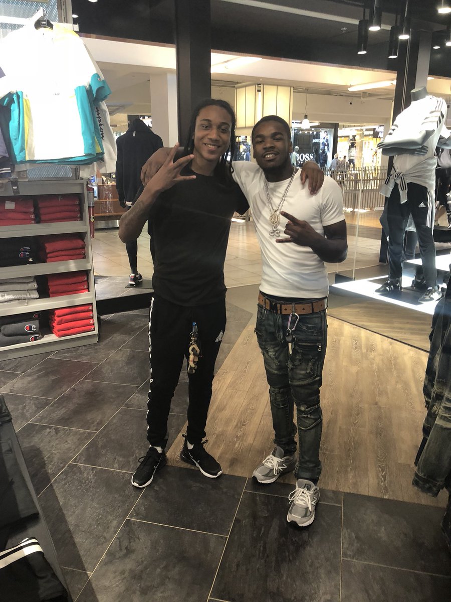 Damenace___'s tweet photo. , Y’all give it a caption 💯😈 #FreeCmoe https://t.co/z9OZorMjAf