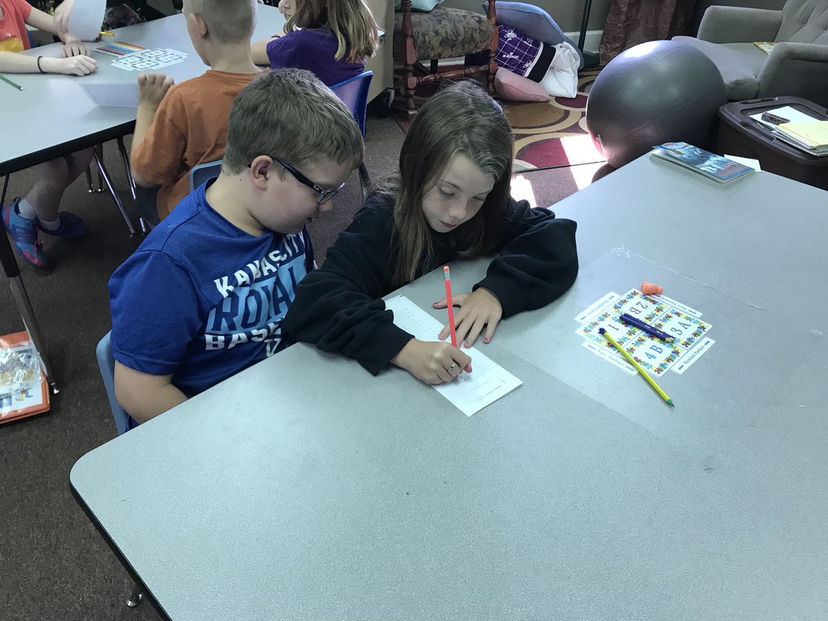 Jonesm_we's tweet photo. #Kagan #RallyTable @KaganOnline @WestyElemSchool 3rd & 4th grades using it with #math to practice math facts and #ELA to sort words with long a sounds in different spellings. #patience #ShoulderPartners #ItsAllAboutEngagement #PracticeAndProcessSkills #CooperativeLearning https://t.co/ccsGW8qyCT