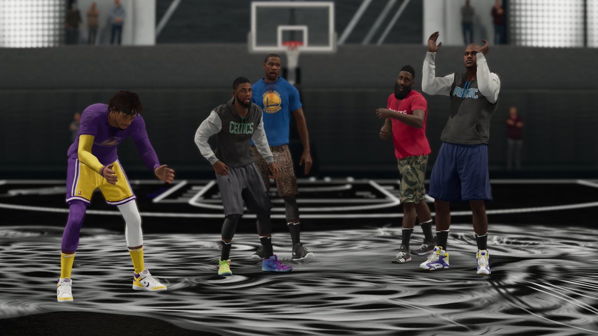 SourDLive's tweet image. Let’s Go #NBALIVE19 it’s time #StartPlaying #WeOutHere hehe nice court @IpodKingCarter