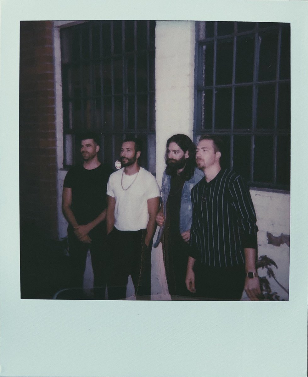 ournameisMAGIC's tweet image. EXPECTATIONS’ ALBUM OUT NOW. LET US KNOW WHAT YOU THINK! SMARTURL.IT/MEXPECTATIONS