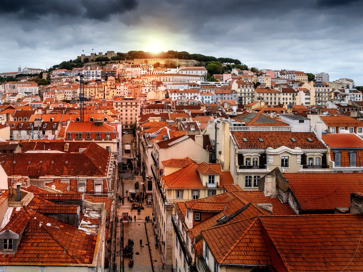 alluring_planet's tweet photo. Lisbon, Portugal. https://t.co/kUQ6eloBvm