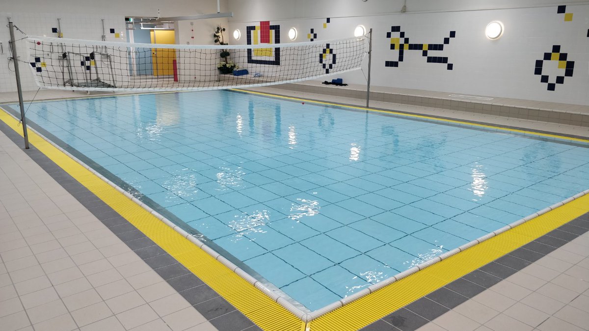 EWACMedical's tweet image. Isn't she a beauty!?
A brand new surface for yet another happy customer!

Check out ow.ly/Ehwn30lIQII for more information on the EWAC Medical Movable Swimming Pool Floor and find out what we can do for your facility.

#Brandnew #Movablefloor #Swimmingpool #Aquatictherapy