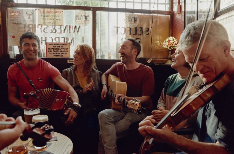 New report in #Ireland illustrates that #Airbnb boosts capacity and accommodates crowds during events!

Full story here: buff.ly/2LZZCO3

@AirbnbCitizen