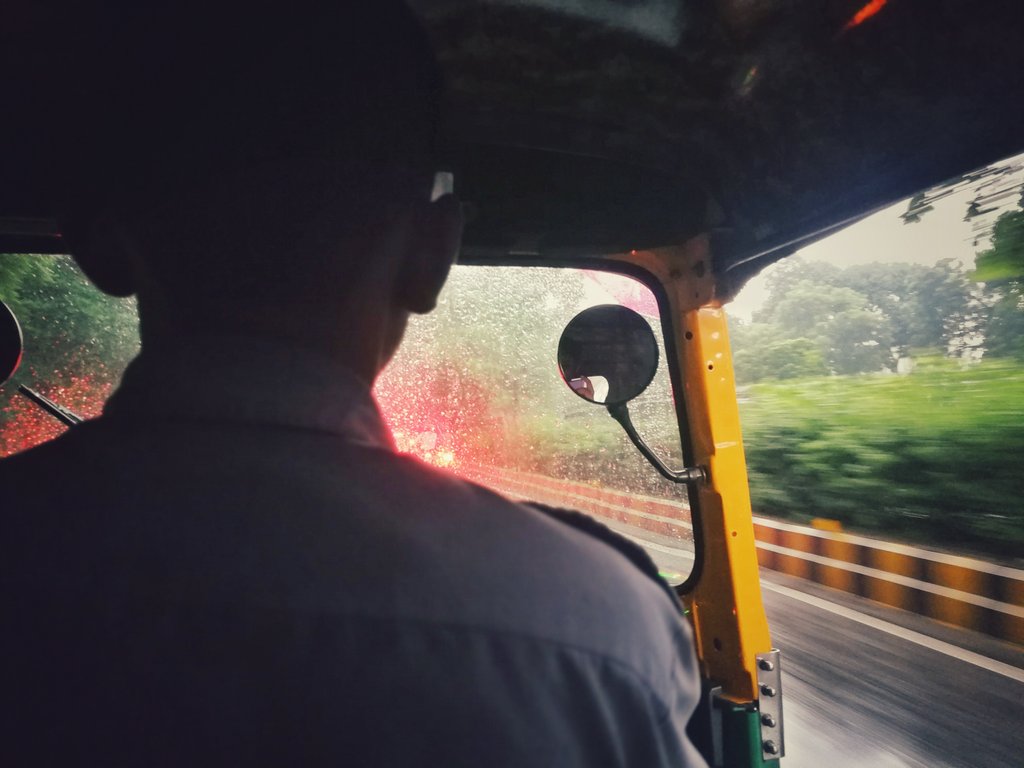 ExploreWithRoy's tweet image. Auto rides are the best in this weather. Loving it! 💕

#delhirains #monsoon #autoride #lovingit #sodelhi #honor8pro @IndiaTourism_EU @SoDelhi