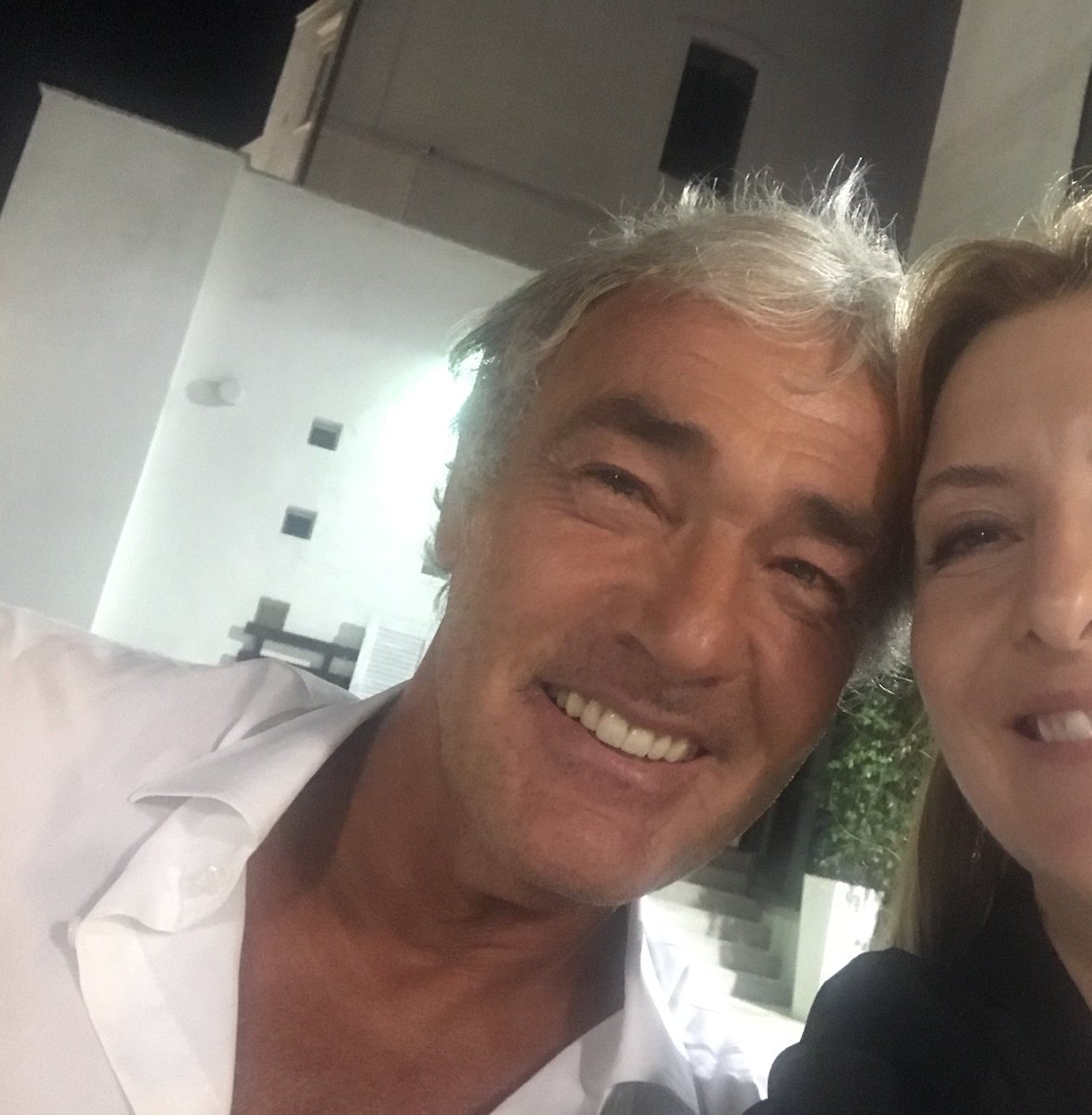 barbaracarfagna's tweet image. #Digithon2018 è un gran successo. Porta tecnologia, comunicazione e politica in un territorio vivo recettivo attivo: la mia amata Puglia (non sono pugliese ma ci sto diventando). Complimenti a @LetiziaDAmato per l’efficienza e l’organizzazione di tre giornate complete