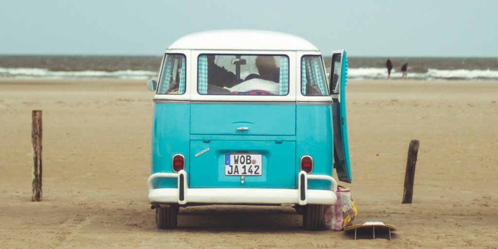catalunyawagenv's tweet photo. A ver si las lluvias nos dan un poquito de tregua y podemos disfrutar este sábado de los últimos días de playa... 
#volkswagen #barcelona #barnawagen #catalunyawagen #vwmicrobus https://t.co/V3iF76Tw1Q