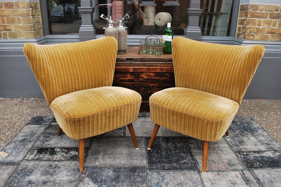 ReginaldBallum's tweet photo. Sumptuous pair of 1920's Bartholomew cocktail chairs in original ribbed gold fabric.

Recline. Relax. Revive.
#vintageseating #cocktailchair #vintageglamour

https://t.co/VAJjXvcJ5c https://t.co/spqDfOFn78