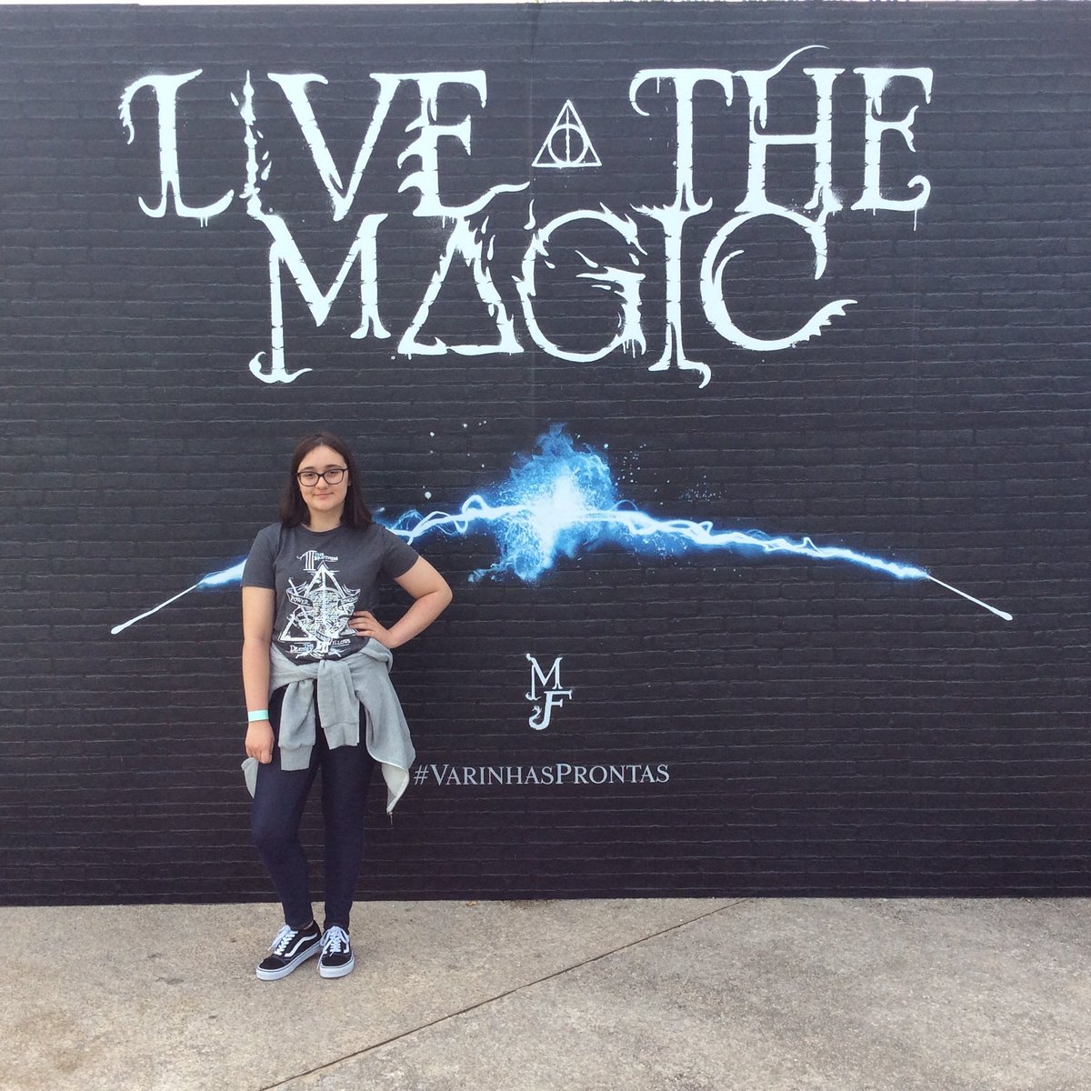xcecesunshinex's tweet photo. Mais potterhead que eu? #ComicCon #ComicConPortugal #FantasticBeasts #VarinhasProntas
#TheCrimesOfGrindewald https://t.co/sxKqNpSnOG