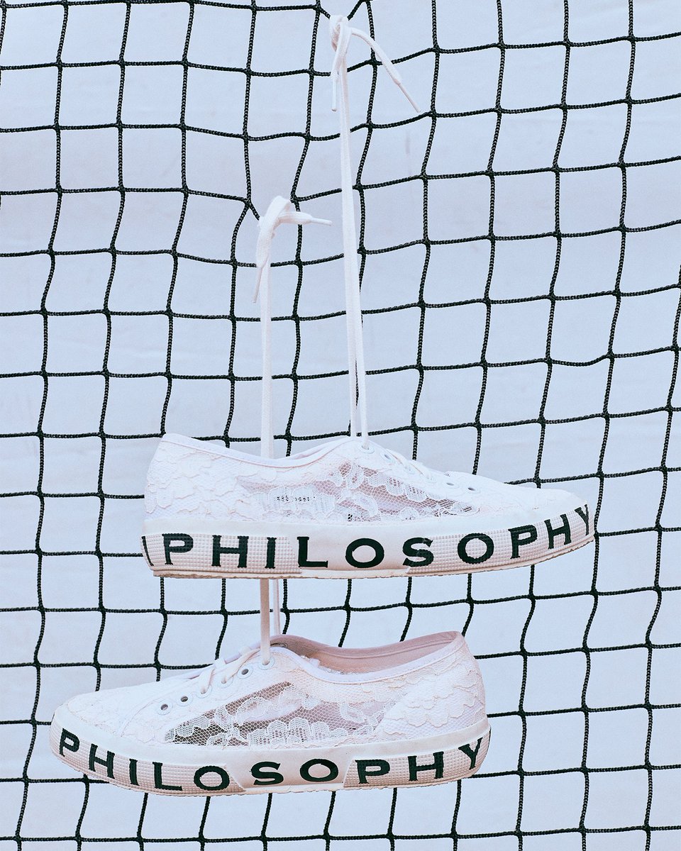 ¡Ya está aquí la última colección #SupergaXPhilosophy! 👉 Descubre más en philosophyofficial.com
