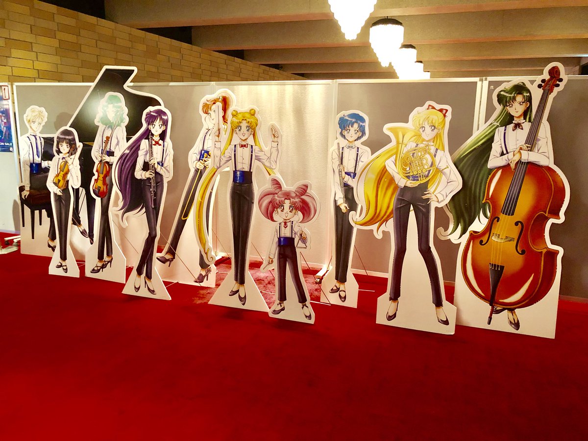 SailormoonCC18's tweet photo. ただいまの時間、お並びいただかずにクラシックコンサートグッズをお買い求めいただけます✨
開場後、終演後は混雑が予想されますので可能な時間にぜひお立ち寄りください🛍
https://t.co/cwympe31Lh https://t.co/kpoFJOBaQ4