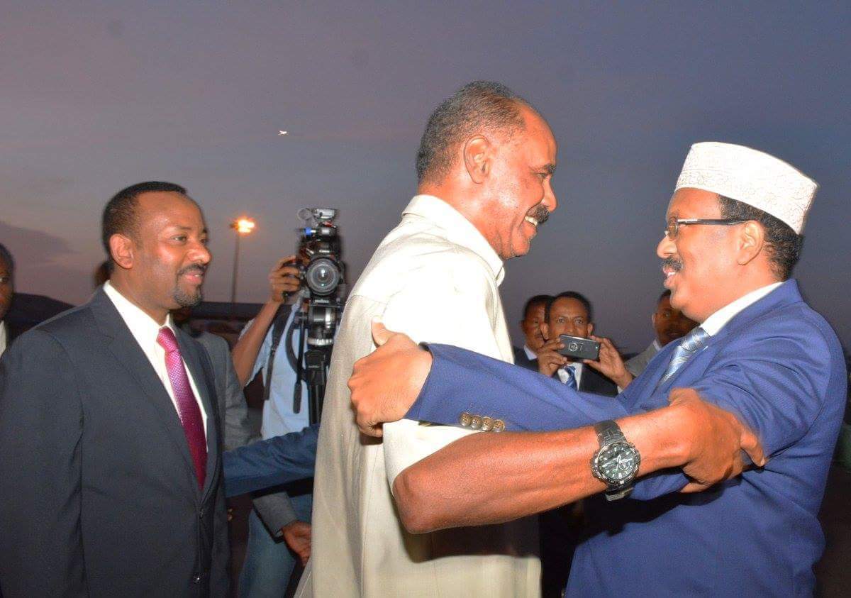 ffaches2's tweet photo. ኤርትራ ማእከል ስሕበት ሰላም፡ዕብየት፡ብልጽግናን ርጉእ ጎዶቦን https://t.co/bAk1yNZsdn