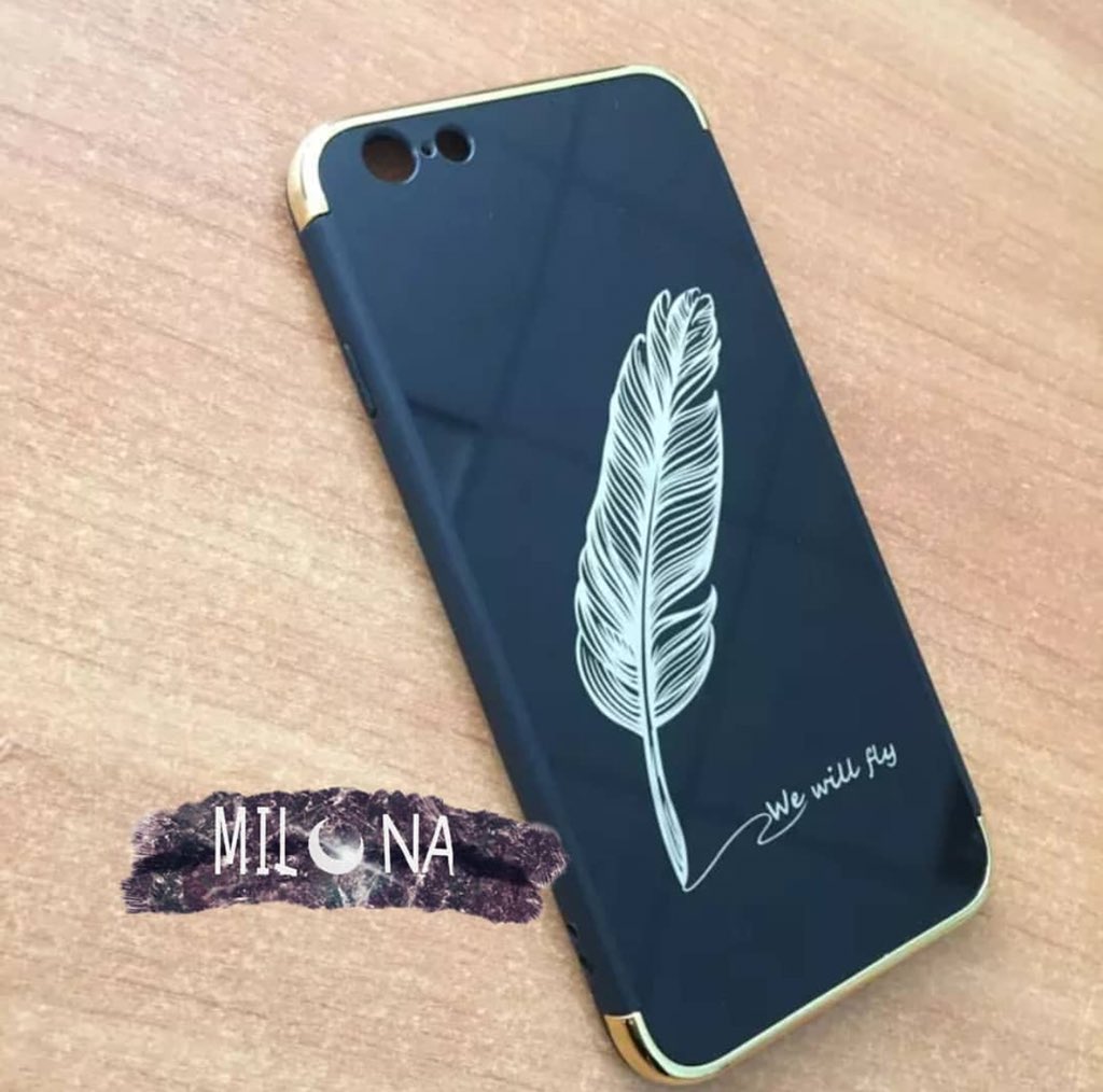 كڤر بحواف مطاط
متوفّر ل:
iphone 6plus
7plus
8plus
iphone X

السعر: 50 SR. 
#miluna_store #الطايف #كفرات #ايفون.