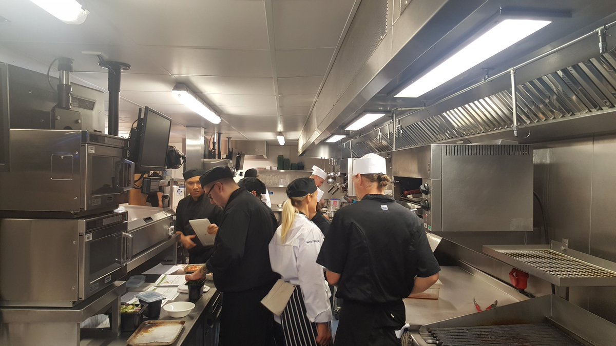 Great day yesterday at Manchester Sale meeting all the Head Chefs @Valerie_PI3R <a href="/placemadebyyou/">A Place Made By You</a>