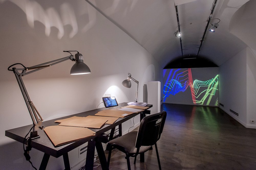 BAPhotoIADT's tweet photo. 'Reminder of exactly how on-time and urgent these artists and their projects are' #SpaceOfFlows #FramingAnUnseenReality Documentation of recent installation by Lecturer #MarkCurran in #MainProgramme @krkphotomonth #Photography @myIADT https://t.co/szpQd5lvXc https://t.co/0lWobUDR3q