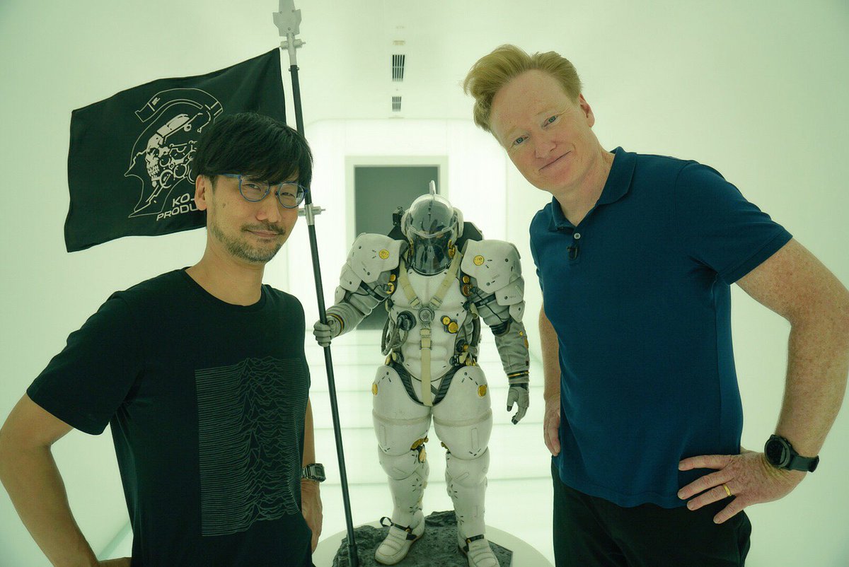 小島秀夫 コナン オブライエンさんと再会 コジプロに訪問していただきました 恒例のメッセージボードにもサイン コナンさんとは同い歳です 小島秀夫 コナン オブライエンさんと再会 コジプロに訪問していただきました 恒例のメッセージボードにもサイン コナンさんとは同い歳です