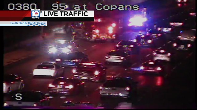 #TRAFFICALERT Crash on I-95 SB at Copans Rd. Left lane is blocked. https://t.co/B3sqNXXUIZ