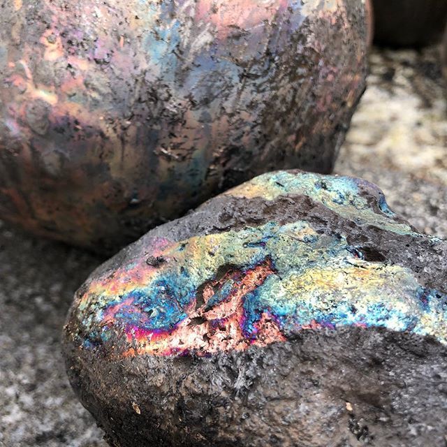 wasawarabi's tweet photo. I made a rainbow lava rock today! 😱🙌🏼🌈👌🏼✨
Thank you team @aedan_harris @rong.li22 @ceramicdesignstudio .
#australianceramics #ceramicdesignstudio #raku #pottery #ceramics https://t.co/iNPGiiZRX5 https://t.co/zuhFsvrnWt