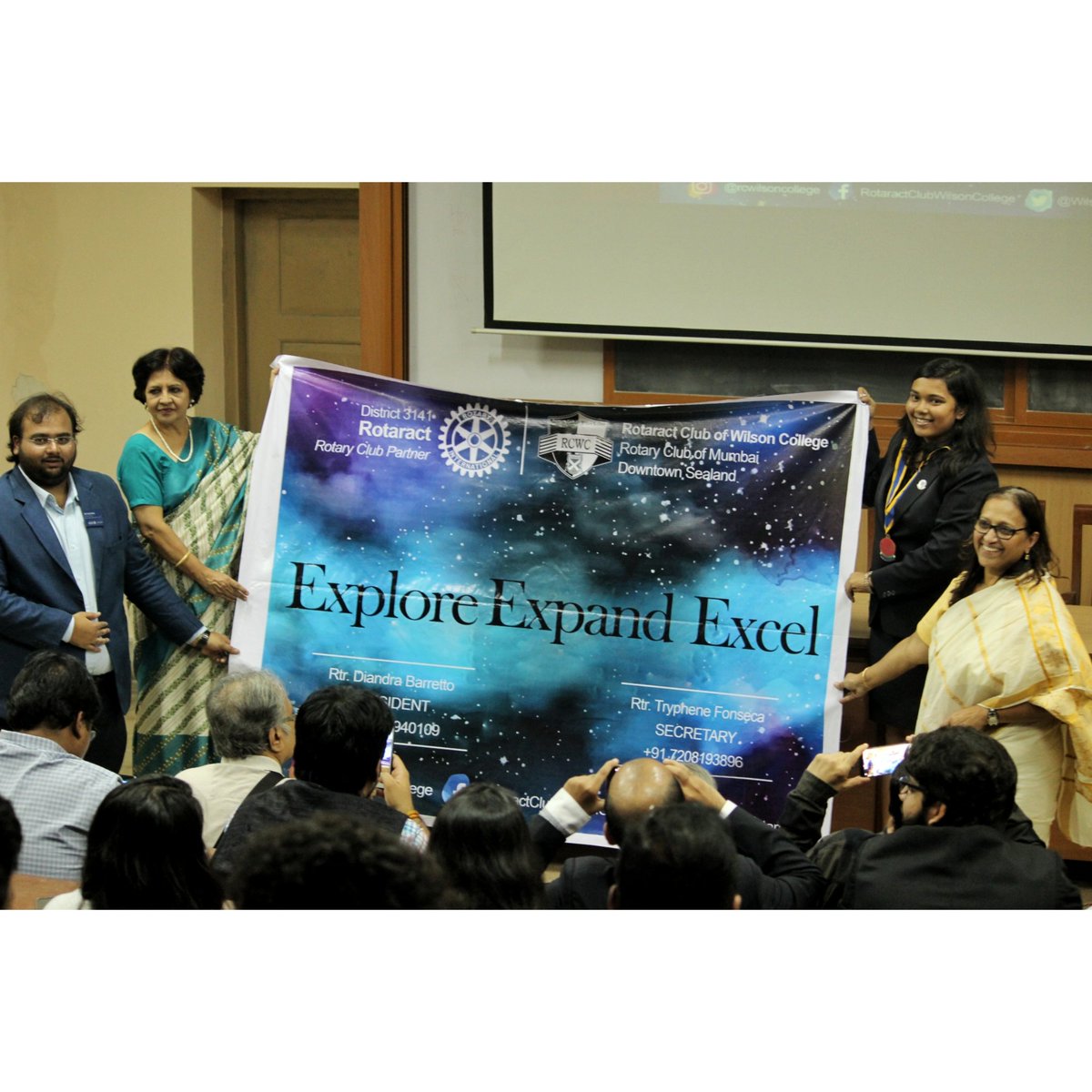 WilsonRotaract's tweet photo. Rotaract Installation 2018-19

Captured moments of the beginning of this year's journey!
Unveiling of the Theme!
#rotaryengine #rotaract #rotary #rotaractmumbai #ExploreExpandExcel @rotaract3141 https://t.co/sfhq35gSyx