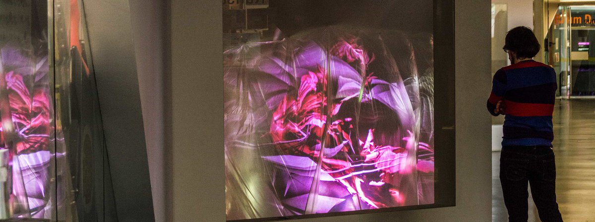 Q21_vienna's tweet photo. Mit dem Ziel, die gemeinsamen Aspekte von bildender Kunst + #Animation zu präsentieren, wurden im #ASIFAKEIL in 11 Jahren 100 Ausstellungen organisiert: Die Jubiläumsausstellung trägt die Nummer 101 und wird am 14.9. im @MQ_RaumD sehr feierlich eröffnet. https://t.co/xOcIVPv3rc https://t.co/TiyYXa2XQb