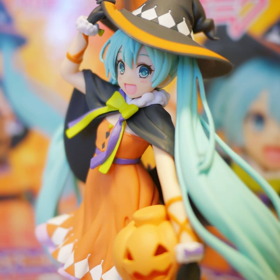 hatsune miku hat witch hat halloween long hair very long hair blurry dress  illustration images