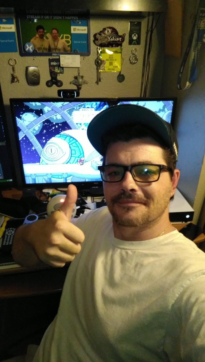 PoppaPhantom's tweet photo. Love this game on lvl 15 now reking stuff amazing game from @DonleyTime much thanks to @IndieGamerChick for this ❤
Boss 101👇 https://t.co/MVcXdAqKlR
