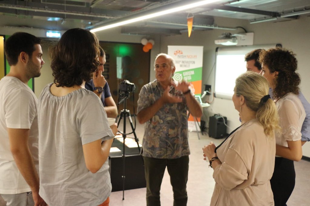 nish_nova's tweet photo. NishNova Together Serisinde bu hafta Ali Üstündağ vardı.Etkinlik nedir ile başlayan sunumda etkinliklerde konuşmacı seçimi, organizasyon,Ted ve Tedx hakkında interaktif ve çok keyifli bir söyleşi gerçekleşti. #nishnova #together #tedxreset #aliustundag #aytunga #etkinlik #neotech https://t.co/vDrBoMvQxa