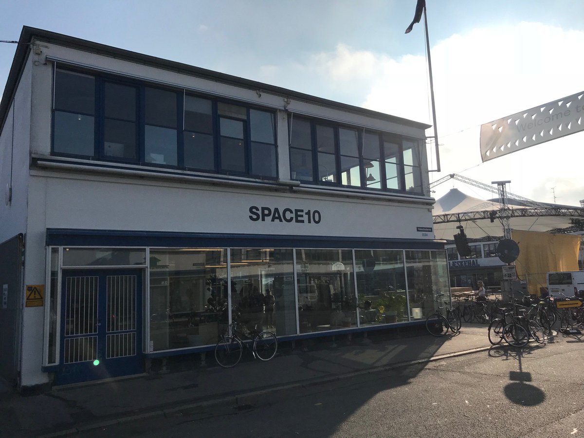 fairplanet's tweet photo. Had a fantastic time at @techfestivalcph! Thank you @iam_internet @space10_journal for making the #BeyondBordersSummit such a success! 
@Lucy8688
@colmenares
@annequito
@kolletschka
@schoolofmaaa
@muratsuner https://t.co/fhBCArkVfV