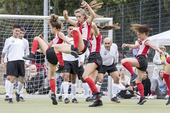 Tanz im August tweet media