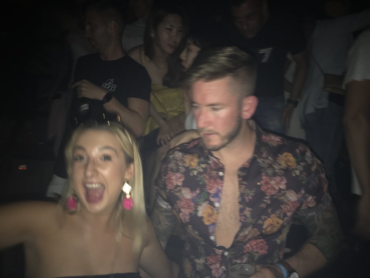 sarahkirkhamm's tweet photo. When you think you’ve met Calvin Harris 😂😩😩 https://t.co/NXVIovpc08
