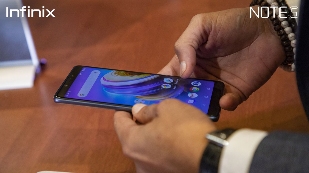 InfinixNigeria's tweet image. The #InfinixNote5 is a perfect fit for your everyday work-life. #BeyondIntelligent