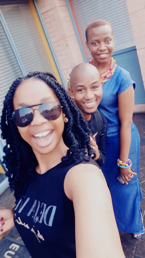 EnergyfmSA's tweet photo. Blazey Fresh came through to the #EnergyDrive tell us more about his latest single #Onkestang. https://t.co/SdFCZaYbda