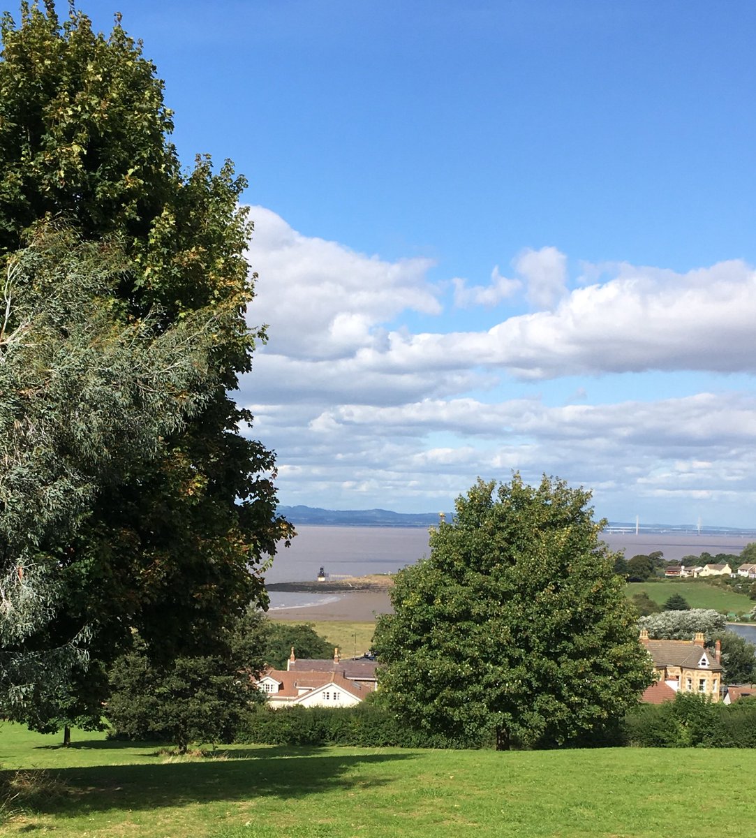 Happy_Mumsy's tweet photo. Dentist with a view makes it ok #bristolchannel #hellowales https://t.co/sbKZZA5Khp