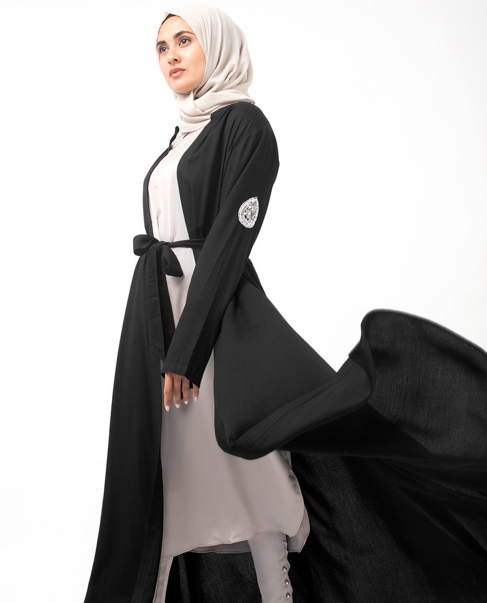islamicdesign's tweet photo. 💙💙💙ELEGANT & STYLISH💙💙💙
Pamper your wardrobe with our gorgeous "Hand Embroidery Black #Kimono"🖤🖤🖤
Shop @ https://t.co/PElTOA1wCl
#modestfashion #hijab #hijabi #outerwears #muslima #kimonowrap #modestwears #outerwear #handembroiderykimono https://t.co/vgAo3wz8N4