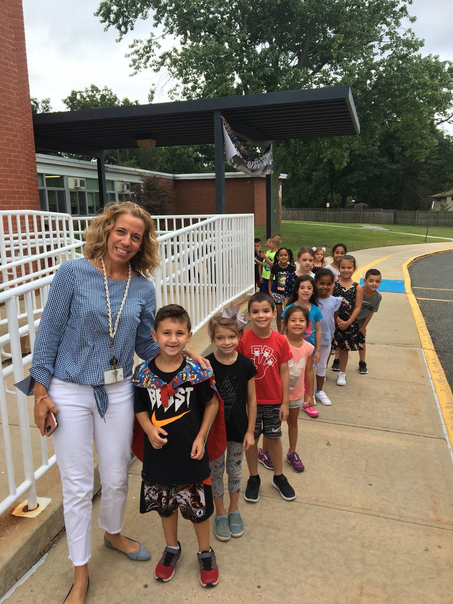 DrYannucci's tweet photo. Some smiling #obelem faces at our bus drill. @MrsSciaraPOB @DonohuesLeaders https://t.co/Dg2WPl90mA