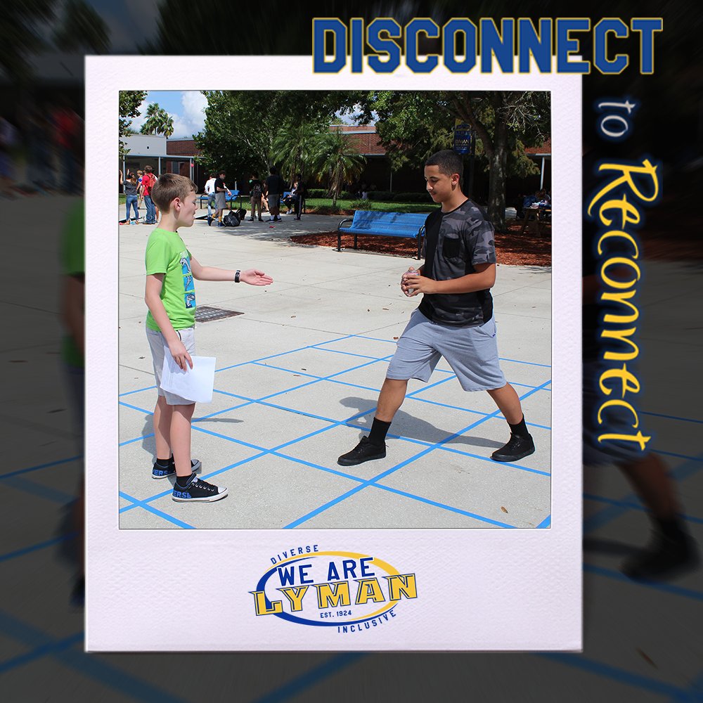 LymanHighSchool's tweet photo. 👏 Real students 👏 Real interactions 👏 Real connections. Sept 6 #DisconnectToReconnect #WeAreLyman

**DISCLAIMER: Photos taken with a real camera! 😁📸📵 No cell phone was used for these photos! https://t.co/3tPeTuzNQy