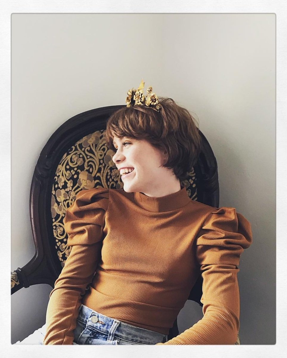 _Obnoxious_Gum's tweet image. "She is the living embodiment of the word perfect"