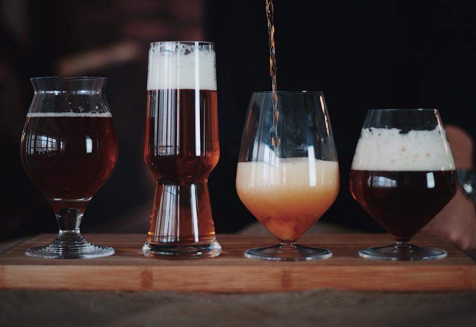 What better way to celebrate National Beer Lover's Day then enjoying your fav beer in a Birrateque glass from <a href="/LuigiBormioli/">Luigi Bormioli</a> #craftbeer #tabletop