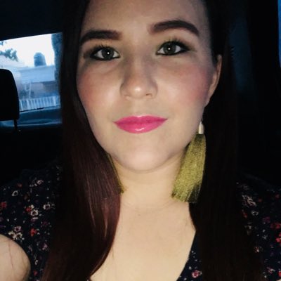 ElenaLimass's tweet photo. #NuevaFotoDePerfil https://t.co/oh3k3EK7Xy