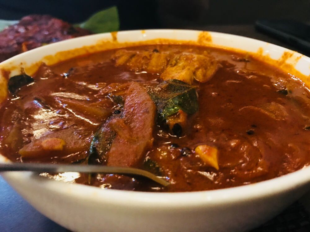 DiaryEpicure's tweet photo. @MalabarTasteBuds Gurgaon #Surmai Fish Fry &amp; Fish Curry wid Malabar Paratha.....pure bliss!!!! https://t.co/kAePMf9Tjy