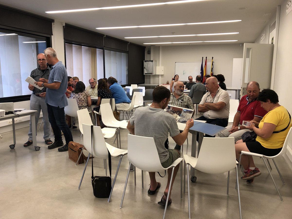 Ahir vam posar en comú diferents idees per lluitat contra les deixalles marines a les àrees marines protegides al seminari organitzat per #ajuntamentcapdepera <a href="/Act4Litter/">ACT4LITTER</a> <a href="/AsociacionOndin/">Asociacion Ondine</a> <a href="/GOBMallorca/">GOB Mallorca</a> <a href="/ieo_baleares/">IEO Baleares 🐟🪸🐙🦐🐬</a> <a href="/PortsIB/">PortsIB</a> <a href="/InterregMed/">Interreg MED</a> #amprrib #confrariapescadorscalarajada