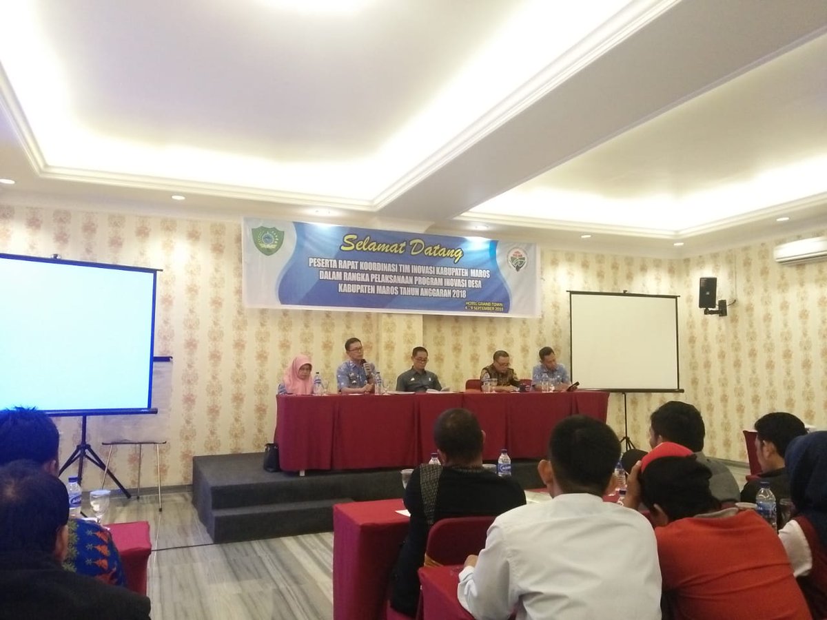 Chacank9's tweet photo. Sosialisasi P2KTD dan rapat koordinasi Tim Inovasi Kabupaten dalam Rangka Pelaksanaan Inovasi Desa Kab.Maros
# Hotel grand Town#
@jokowi
@EkoSandjojo 
@mappisona_andi 
@rusfendy212 https://t.co/nsNKb0TI0T