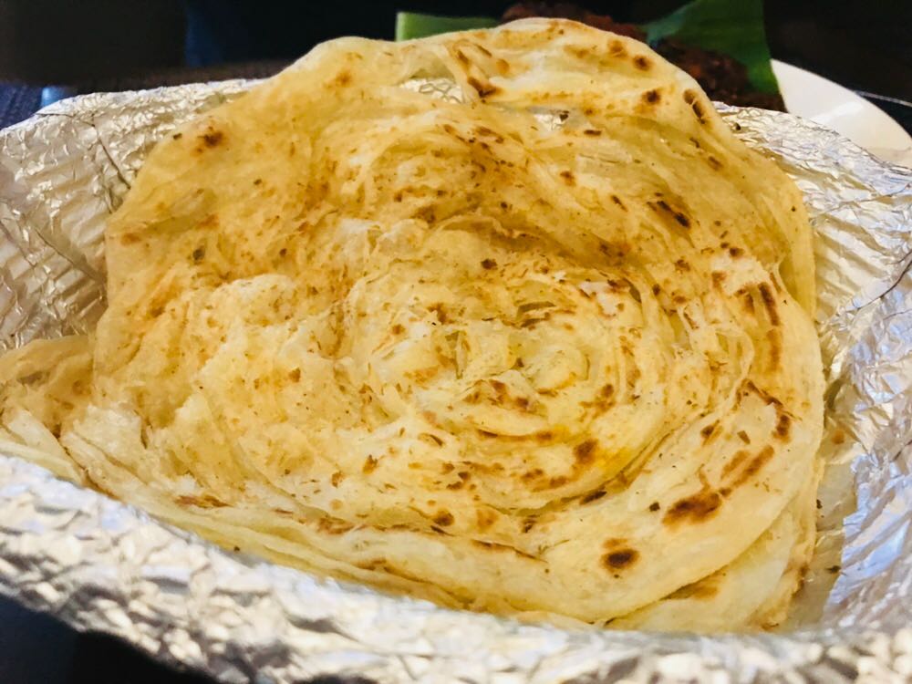 DiaryEpicure's tweet photo. @MalabarTasteBuds Gurgaon #Surmai Fish Fry &amp; Fish Curry wid Malabar Paratha.....pure bliss!!!! https://t.co/kAePMf9Tjy